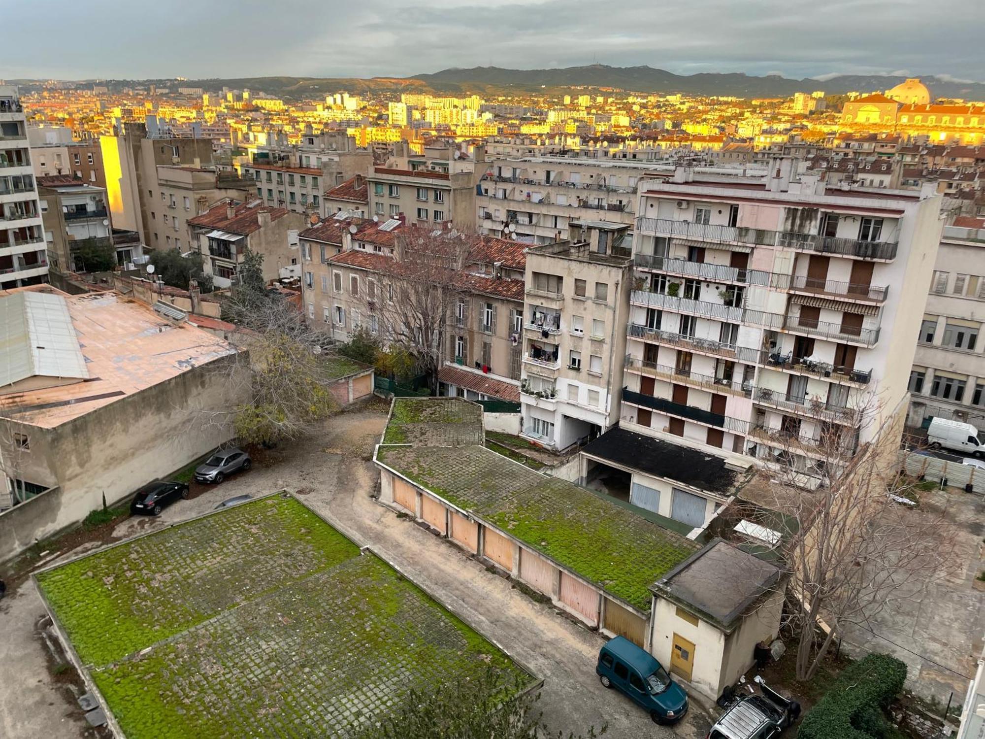 Appart 60 M2 Avec Terrasse 35M2 Sejour Sud Et 2 Vraies Chambres Gare Saint-Charles Universite Marseille Exterior photo